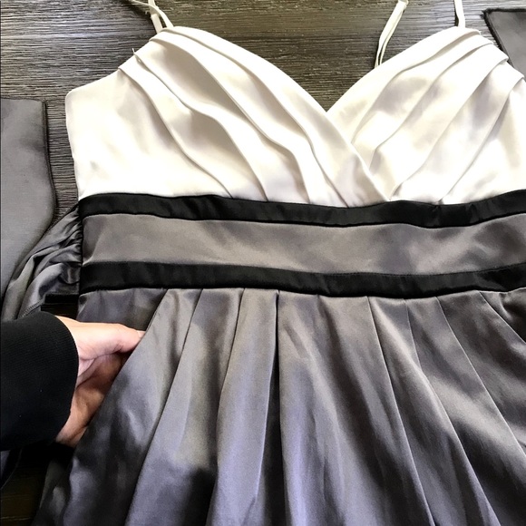 👗 Cocktail Dress 👗 - Picture 3 of 6